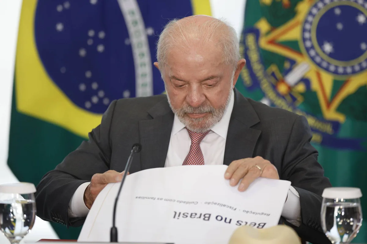 Lula aposta tarde contra desgraça das 'bets' e da vida cara para o povo miúdo