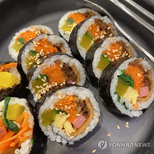 "한 줄 4천원 육박"…쌀·계란값 상승에 김밥 가격도 부담