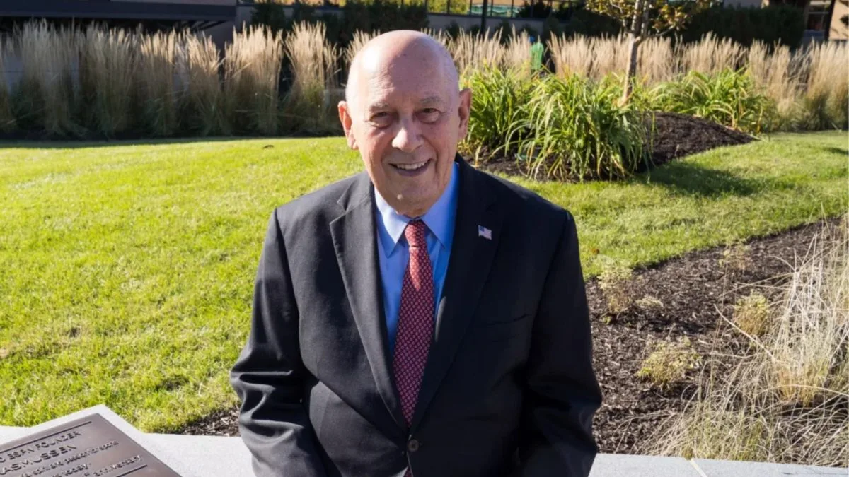 Fundador da ESPN morre aos 93 anos; causa da morte de Bill Rasmussen é divulgada