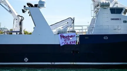 Prix des carburants : le blocage du dépôt pétrolier par des pêcheurs à Frontignan a été levé