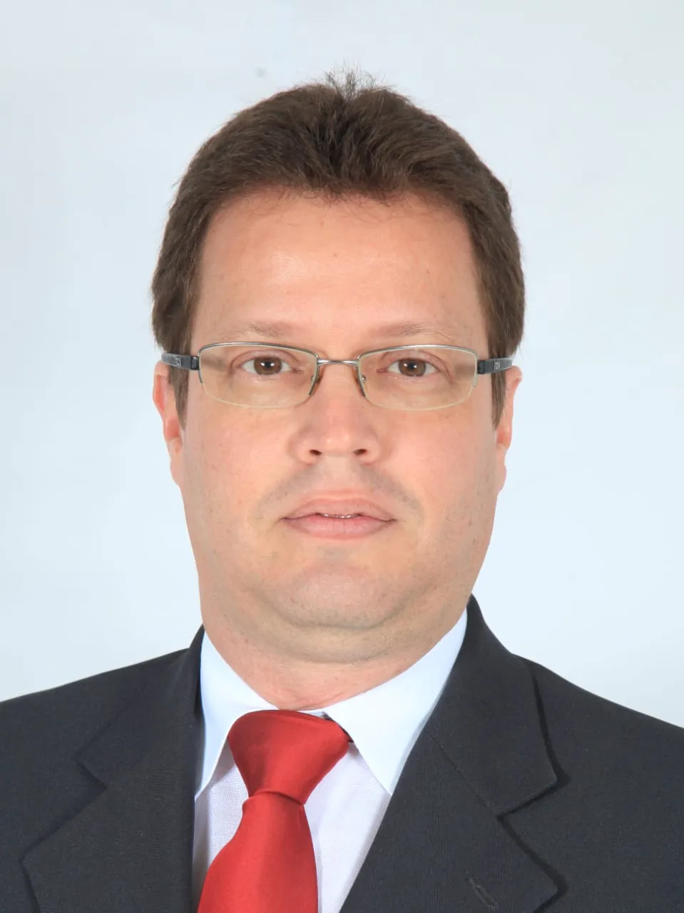 Quem abusa do processo deve pagar por ele