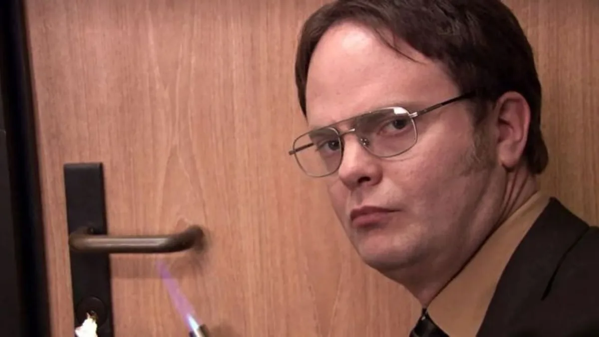 8 sitcoms no escritório ao estilo The Office