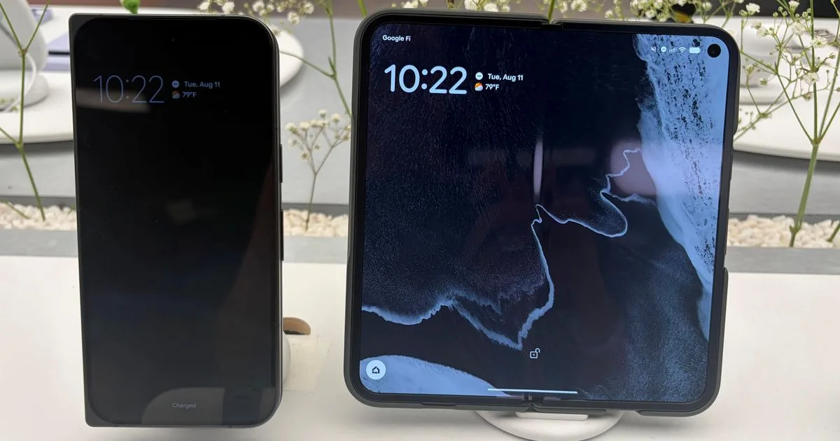 Pixel Tag, IA omniprésente, smartphone pliant : Google sort l’artillerie lourde pour challenger Apple