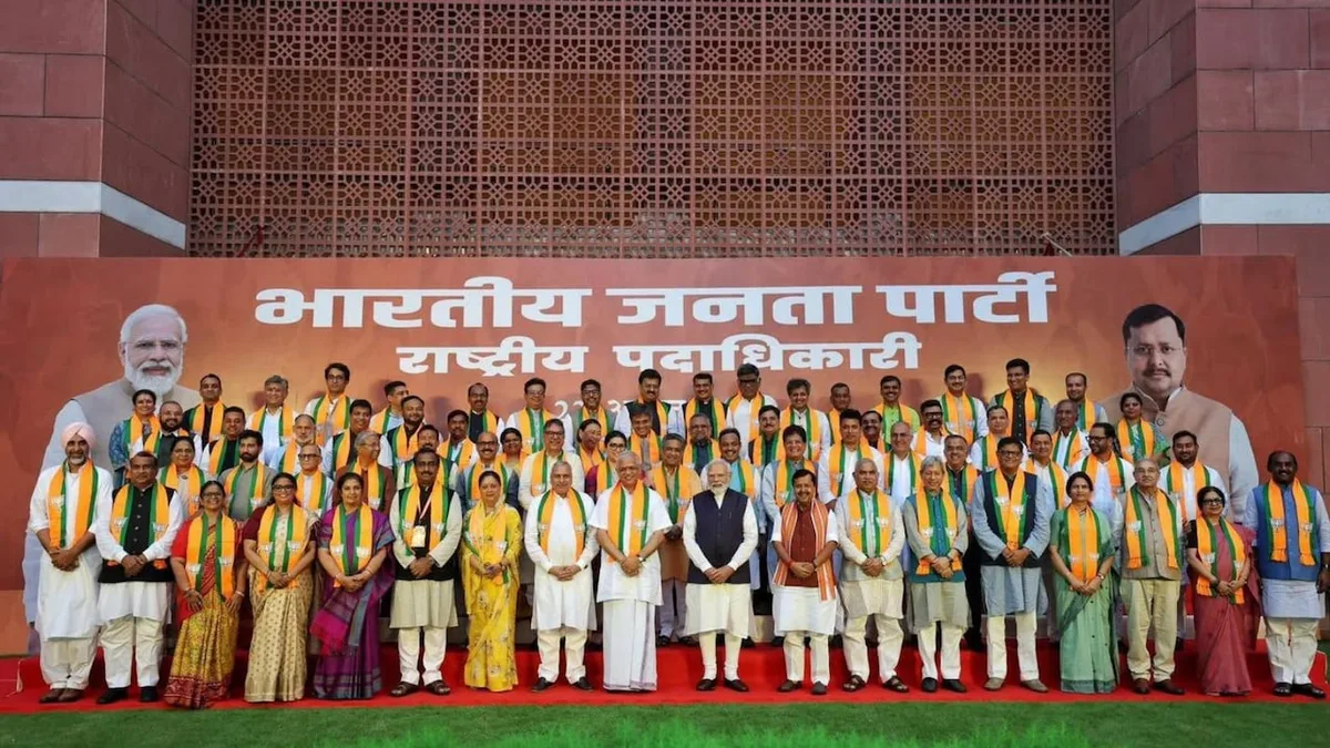 In Group Pic With PM Modi, BJP's New Team Sends A Nari Shakti Message
