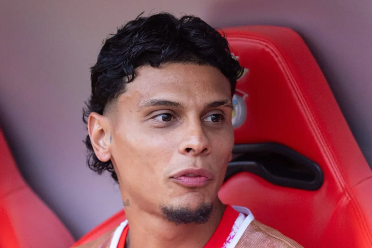 Mercado: Richard Ríos aguarda definição do Benfica e pode jogar na Serie A italiana