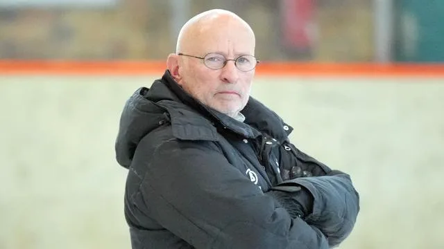Eiskunstlauf: Weltmeister-Trainer kritisiert Russen-Rückkehr