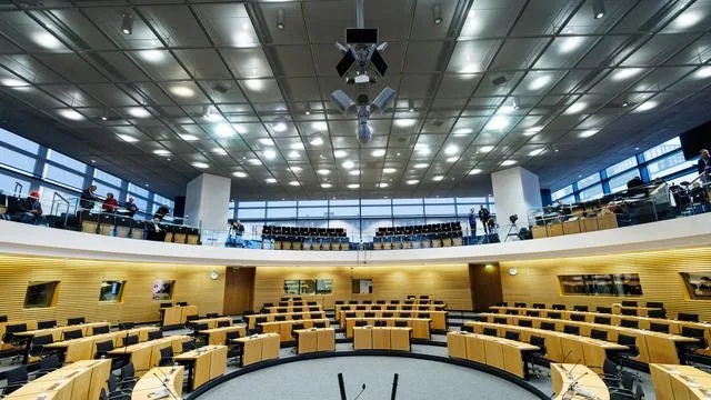 Thüringer Landtag: AfD-Fraktion beantragt Abstimmung zur Auflösung des Thüringer Landtags