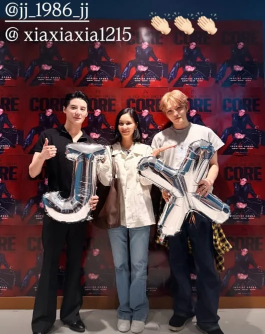 장동건 질투할라..고소영, 김재중·김준수 사이에서 함박미소
