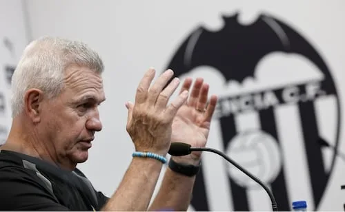 Javier Aguirre reconoce que el empate de Valencia fue justo; revela que sus futbolistas están enojados