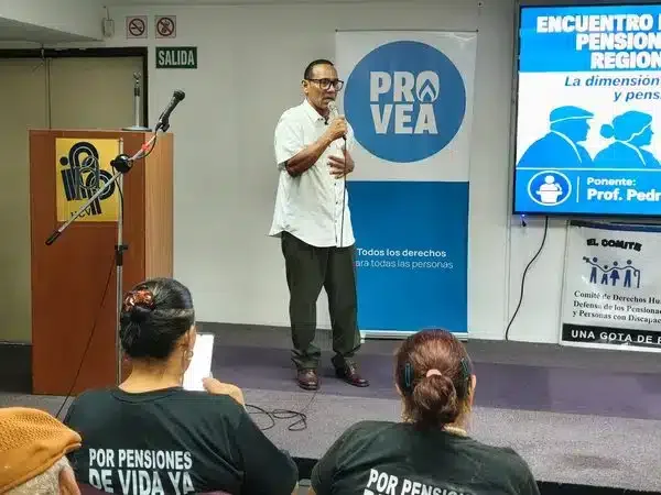 Jubilados alistan plan de protesta para reclamar ingresos dignos