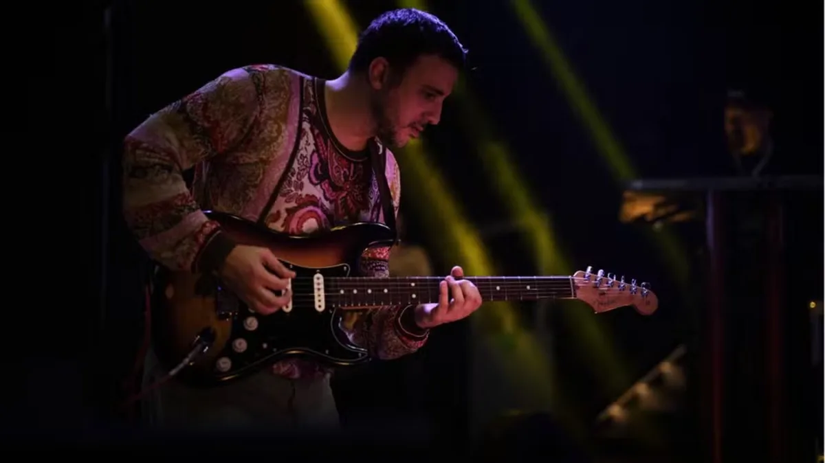 Renan Santos vai tocar o próprio jingle em lançamento de campanha