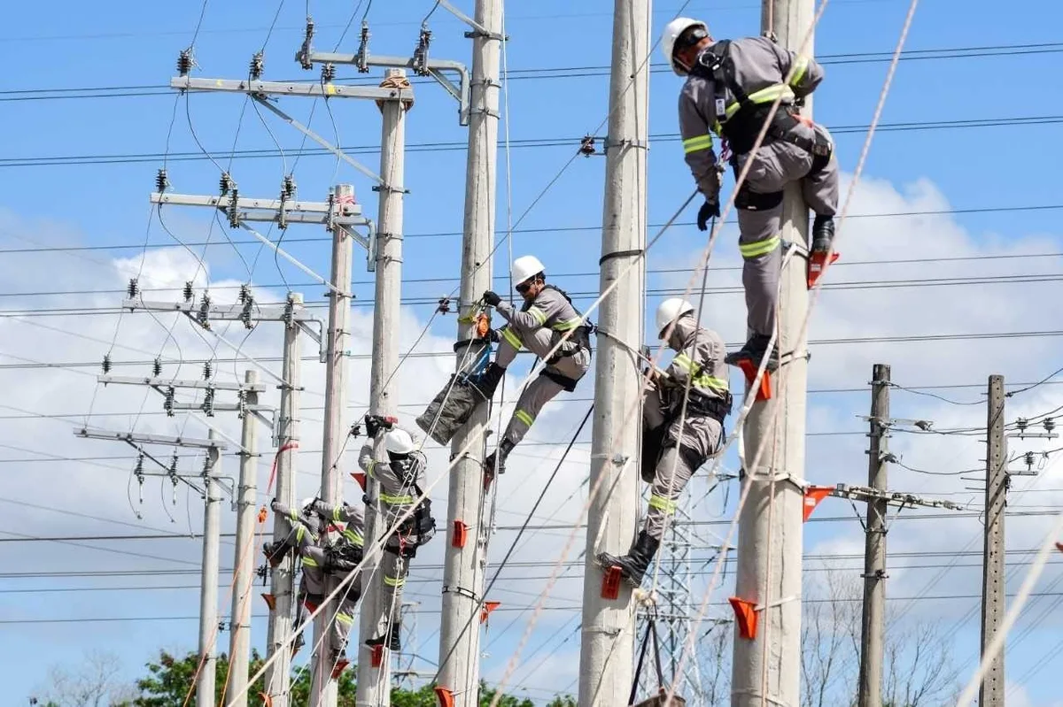 Manutenções na rede elétrica podem deixar bairros de Boa Vista e outras três cidades sem energia