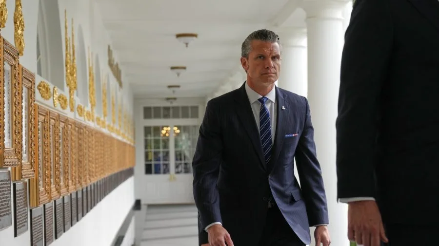 Hegseth heckled by anti-war protesters at Army conference