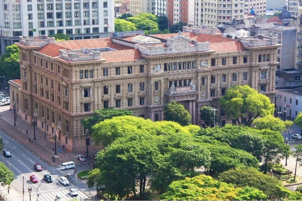Juiz com aposentadoria cassada não consegue anular ato do TJ-SP