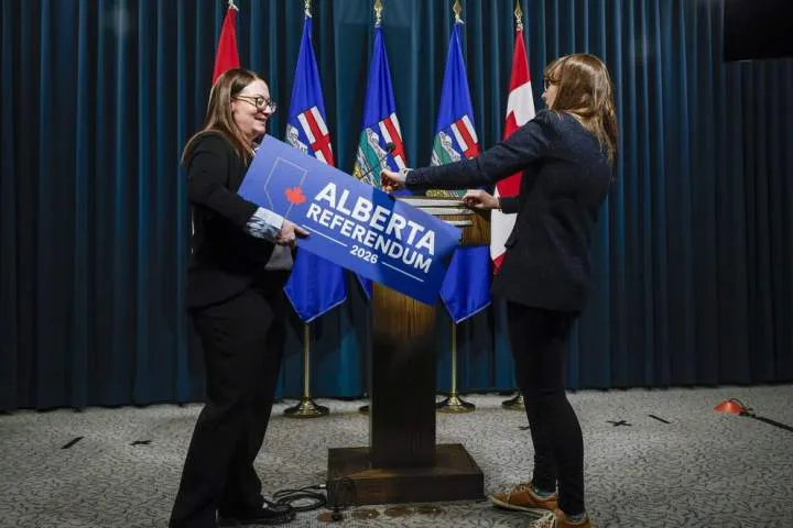 Elections Alberta to start distributing mail-in ballots for October referendum