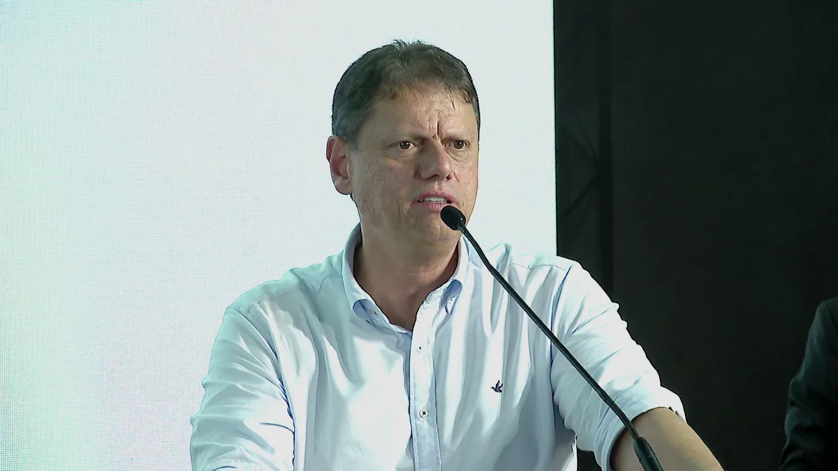 Tarcísio critica subsídio federal exclusivo a produtores de cana do Nordeste: ‘Não faz o menor sentido’