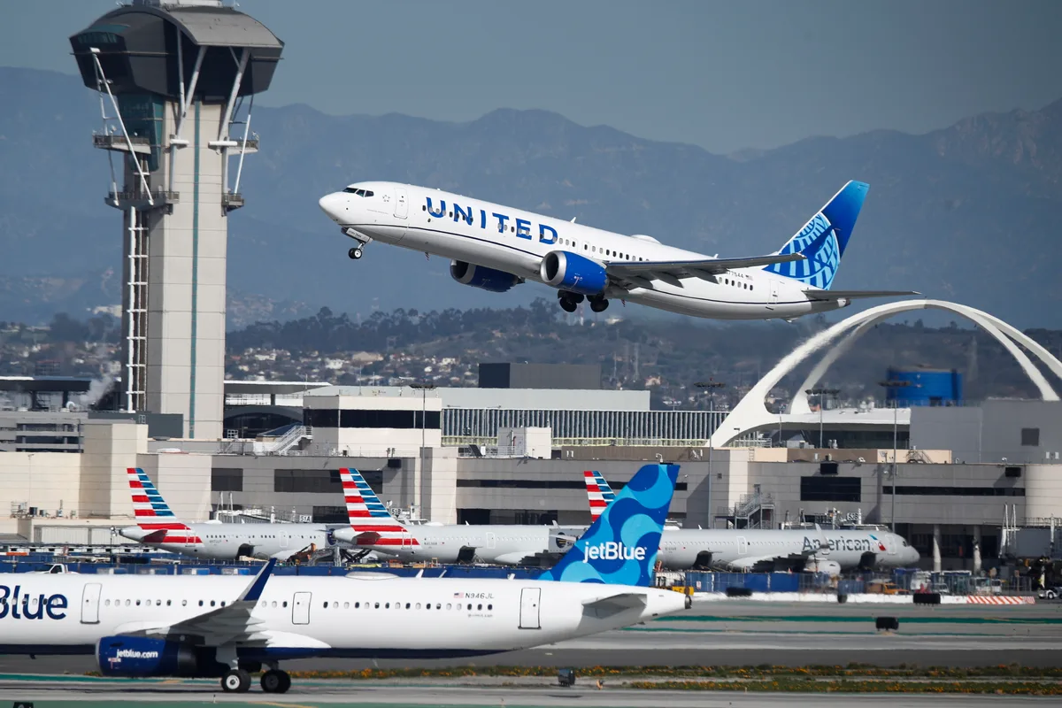 Terceira a Newark, United Airlines com mais uma ligação aos Açores em 2027