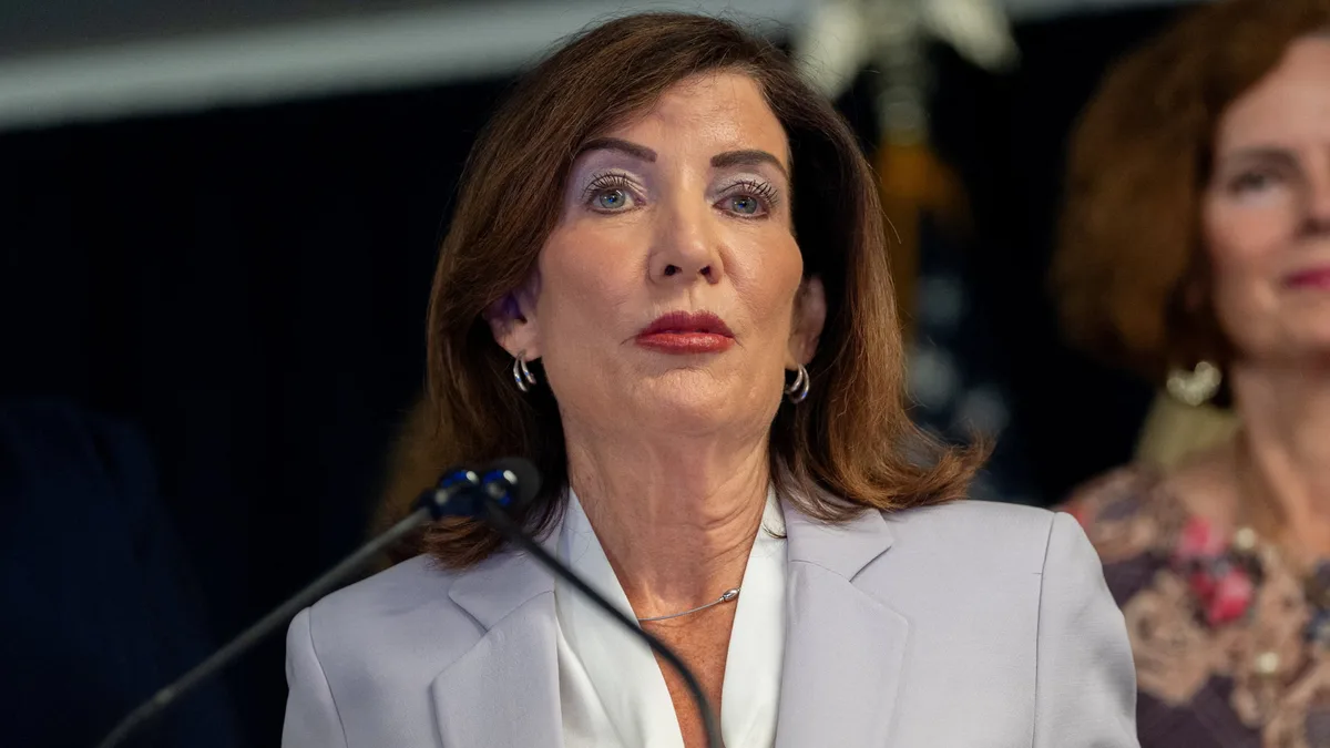 Nueva York fija en USD 1 millón por megavatio la inversión comunitaria mínima que deben hacer los centros de datos