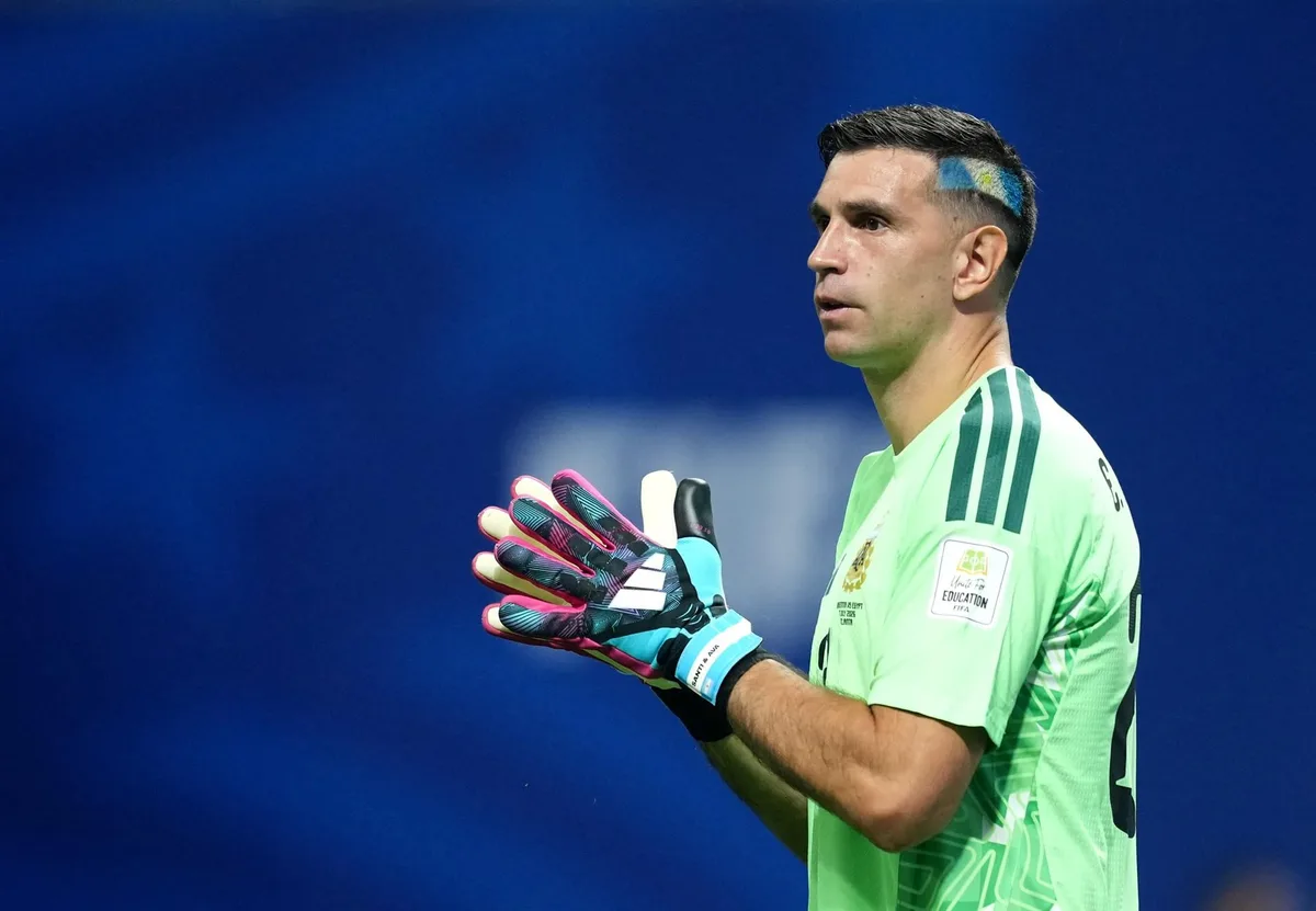 El 'Dibu' Martínez ficha por el Chelsea