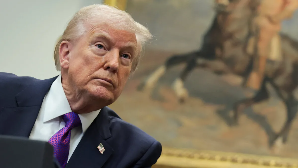 Trump sella acuerdos con 9 farmacéuticas más para reducir el precio de los medicamentos en Estados Unidos