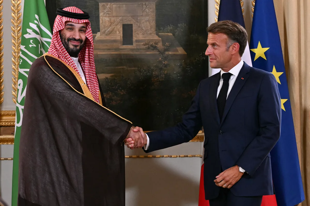 Saudi Arabia To Invest $7 Billion In Three Theme Parks Near Paris