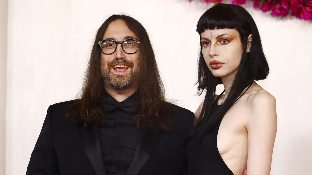 Sean Ono Lennon anuncia el nacimiento de su primer hijo, primer nieto de John Lennon