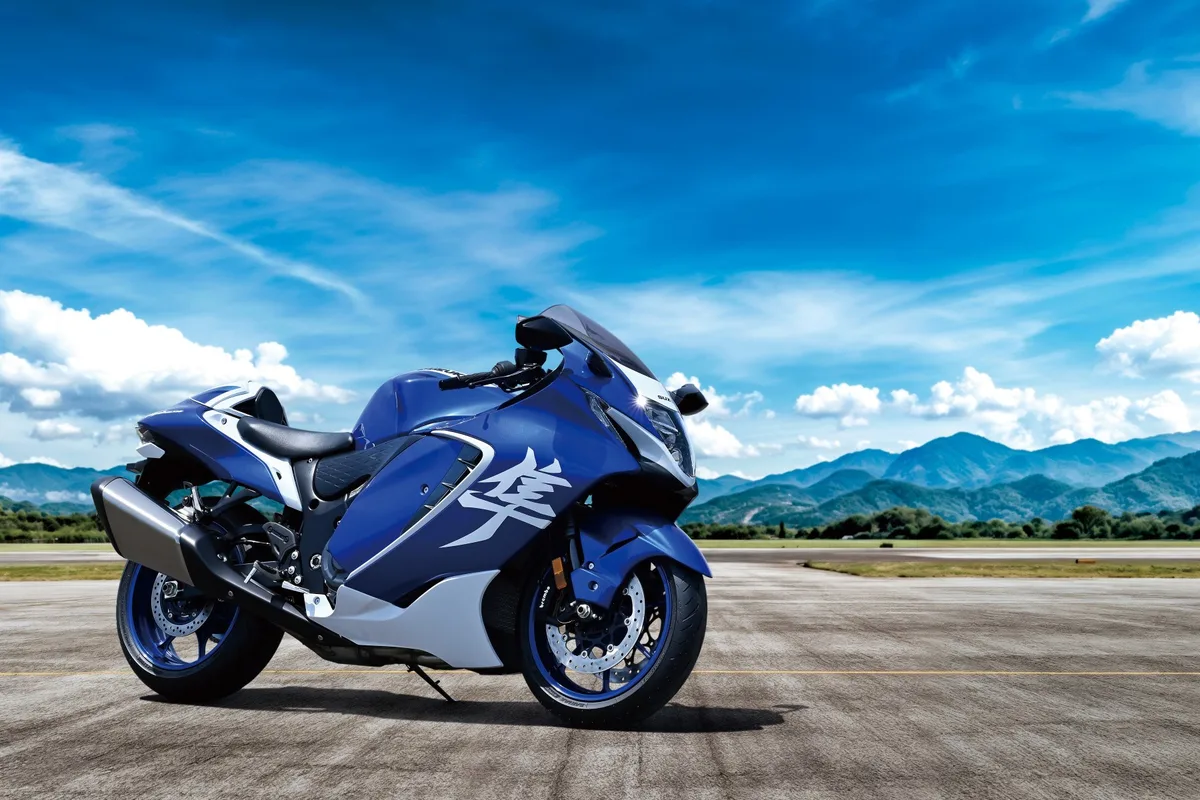 Suzuki lança série especial no Brasil e procura impressiona