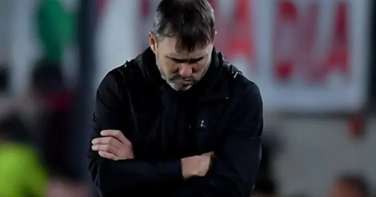Eduardo Coudet dejó de ser el director técnico de River