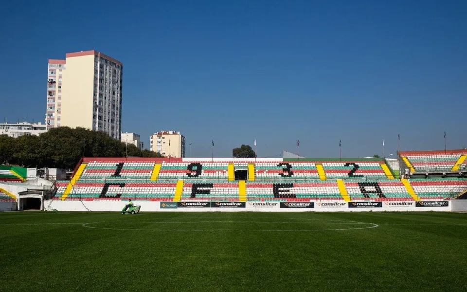 Estrela da Amadora concretiza venda da SAD a estrelas do futebol mundial