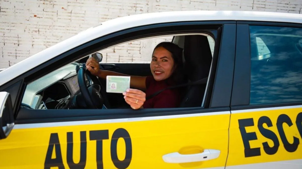 Detran entrega 278 carteiras de motorista de graça e prepara benefício para quem já tem CNH