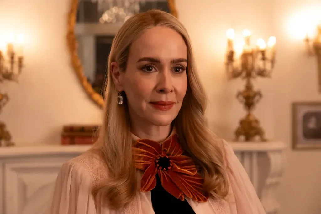Personagens ICÔNICOS retornam nas imagens da 13ª temporada de ‘American Horror Story’; Confira!