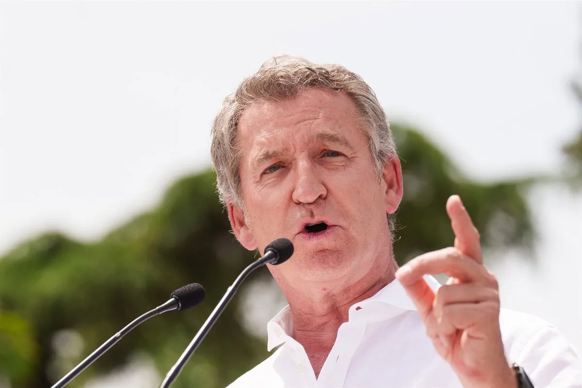 Feijóo estará el viernes con Moreno en Málaga y el sábado con Ayuso en Madrid para arrancar un curso político electoral