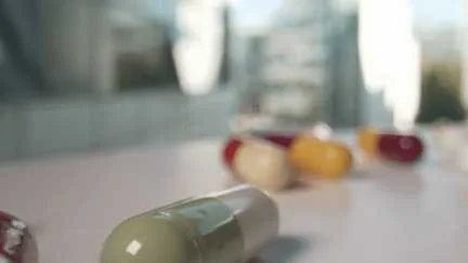"Entre 10 à 30% de chance d'acheter un mauvais médicament" : les dangers des produits de santé vendus sur internet