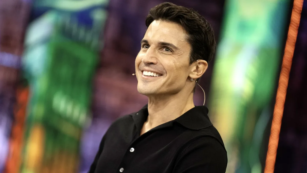 Álex González: ''Intento hacer ayuno de 16 horas. Lo rompo tomando un caldo de huesos y luego sumo carne, huevos y alguna grasa como la del aguacate”