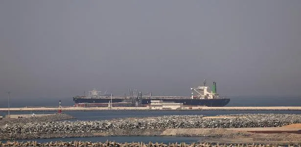 Irã amplia ataques a petroleiros e pressiona Trump às vésperas da eleição