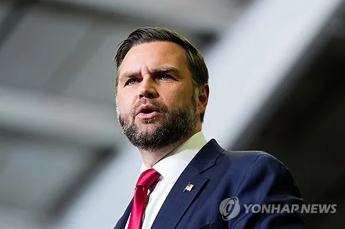 밴스 美부통령, 프랑스 시위 폭력사태에 "이민정책 탓"