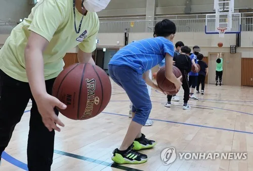 비 와도 체육수업 해야 하는데…체육관 없는 초·중·고 439곳