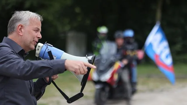 AfD: AfD-Landeschef Holm für gezielte Zuwanderung
