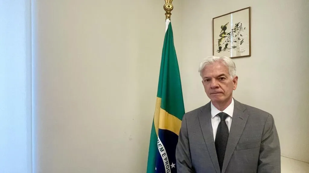Eleitorado brasileiro em Paris cresce mais de 32% para o pleito de outubro