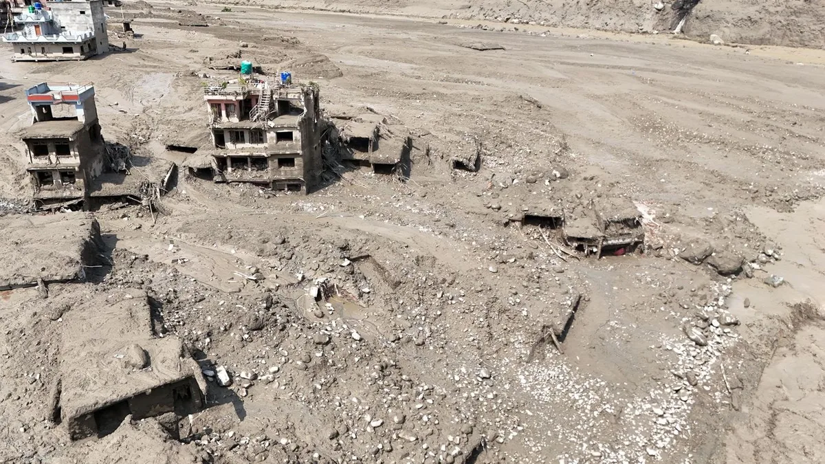Katastrophe in Nepal und China: Zahl Vermisster nach Himalaya-Flutwelle steigt dramatisch