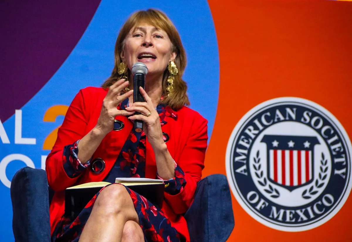 Tatiana Clouthier ‘se rebela’ contra Morena: Pide que le quiten candidatura a Clara Luz Flores