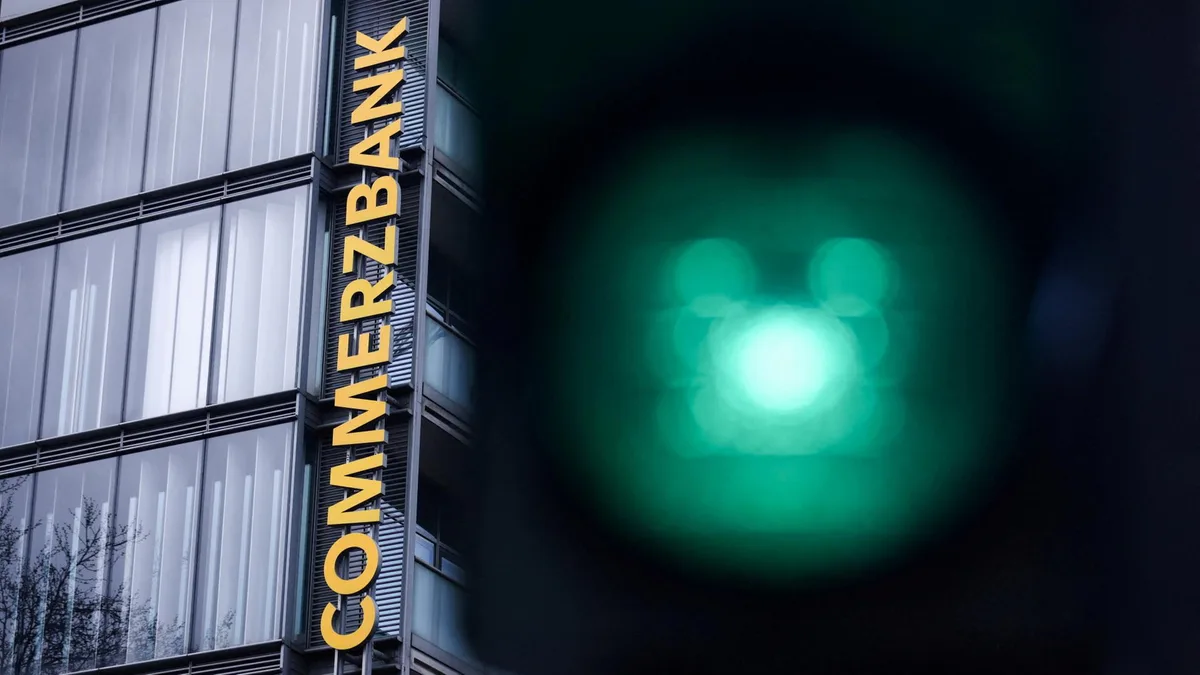 UniCredit bekommt grünes Licht von EZB für Übernahme der Commerzbank