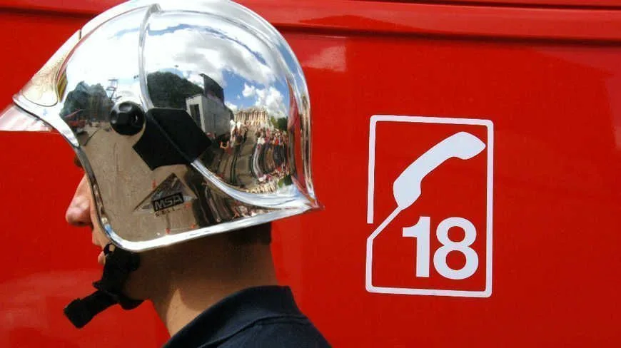 TÉMOIGNAGES - "Une manière de se sentir utile" : les candidatures de pompiers volontaires en hausse après les feux