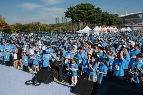 스페셜올림픽코리아, 슈퍼블루마라톤대회 개최…8천명 달렸다