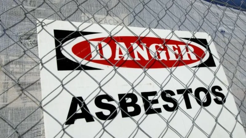 Dying man wins record $1.9 million asbestosis payout