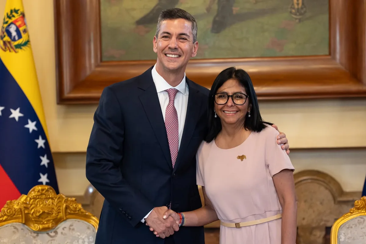 Lo que dijo el presidente de Paraguay tras haberse reunido con Delcy Rodríguez en Miraflores