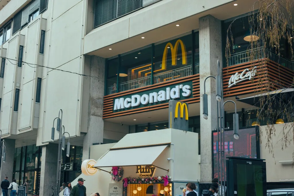 Mc'Donalds ya usa IA en México con un solo fin: encontrar el mejor lugar para sus restaurantes