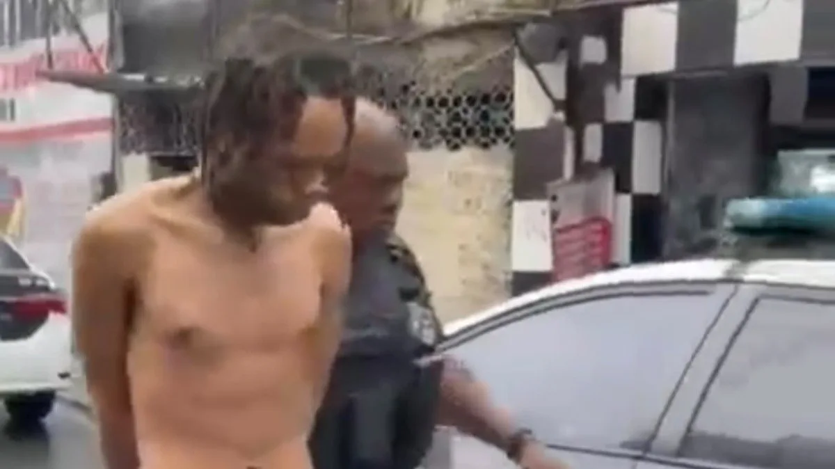 Homem é preso em Madureira após mulher pedir socorro à mãe por mensagem