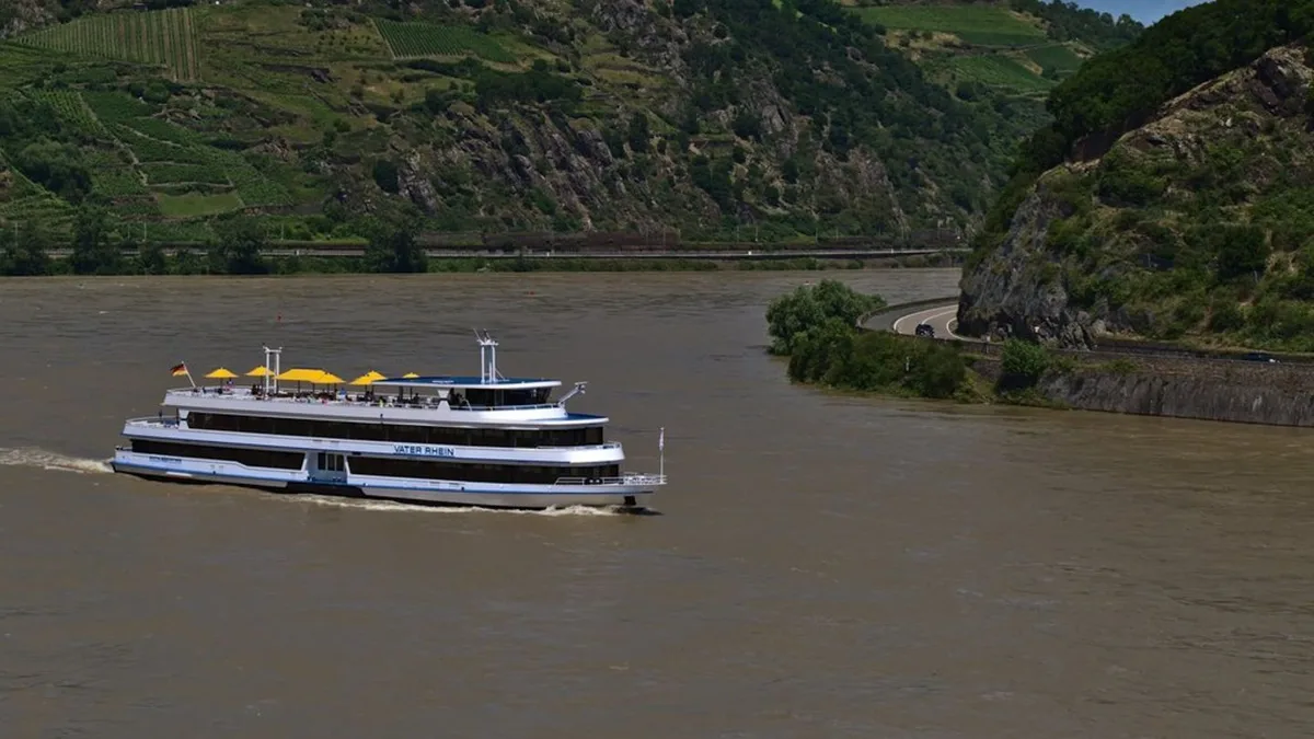 Niedrigwasser am Rhein: Diese beliebten Ausflugsfahrten fallen aus