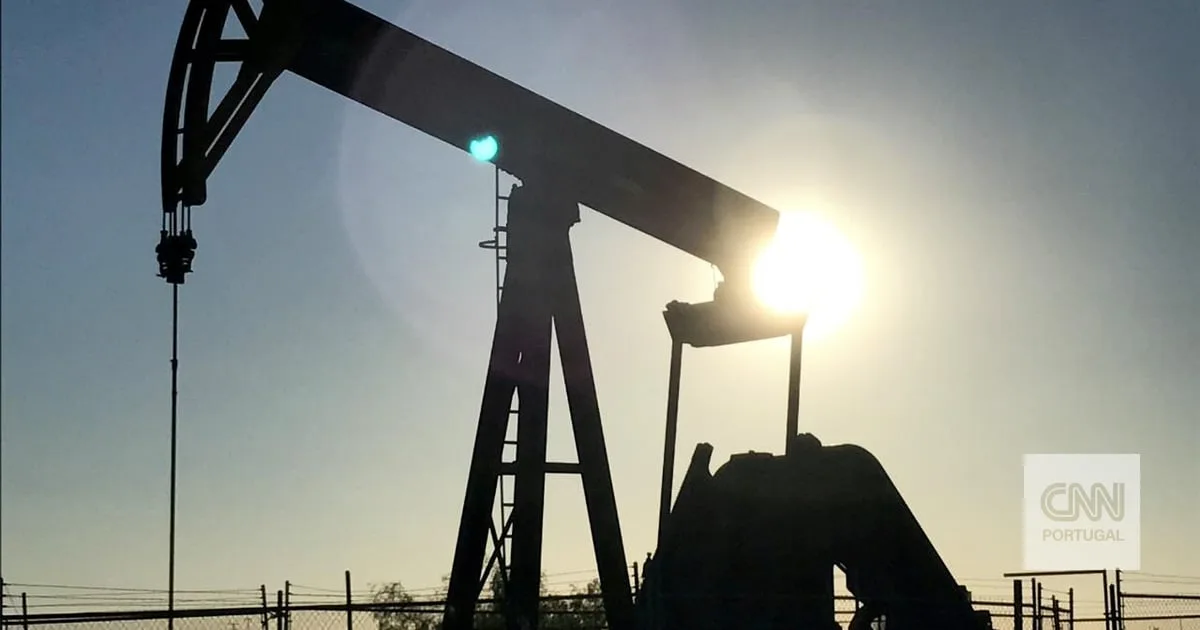 Petróleo da OPEP sobe 5,6% para 123,11 dólares. É o valor mais elevado desde abril